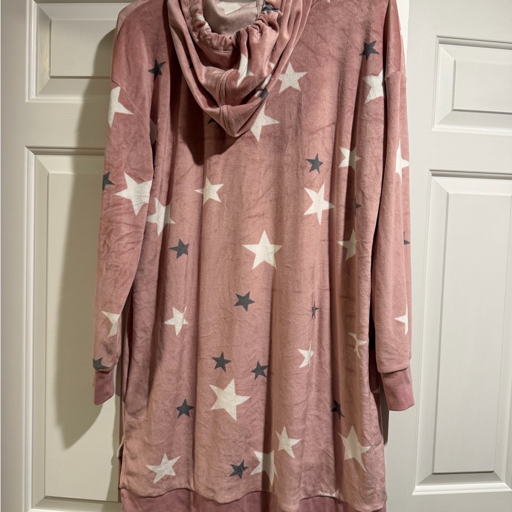 Simply Vera Vera Wang Pink Star Hoodie - Picture 3 of 3